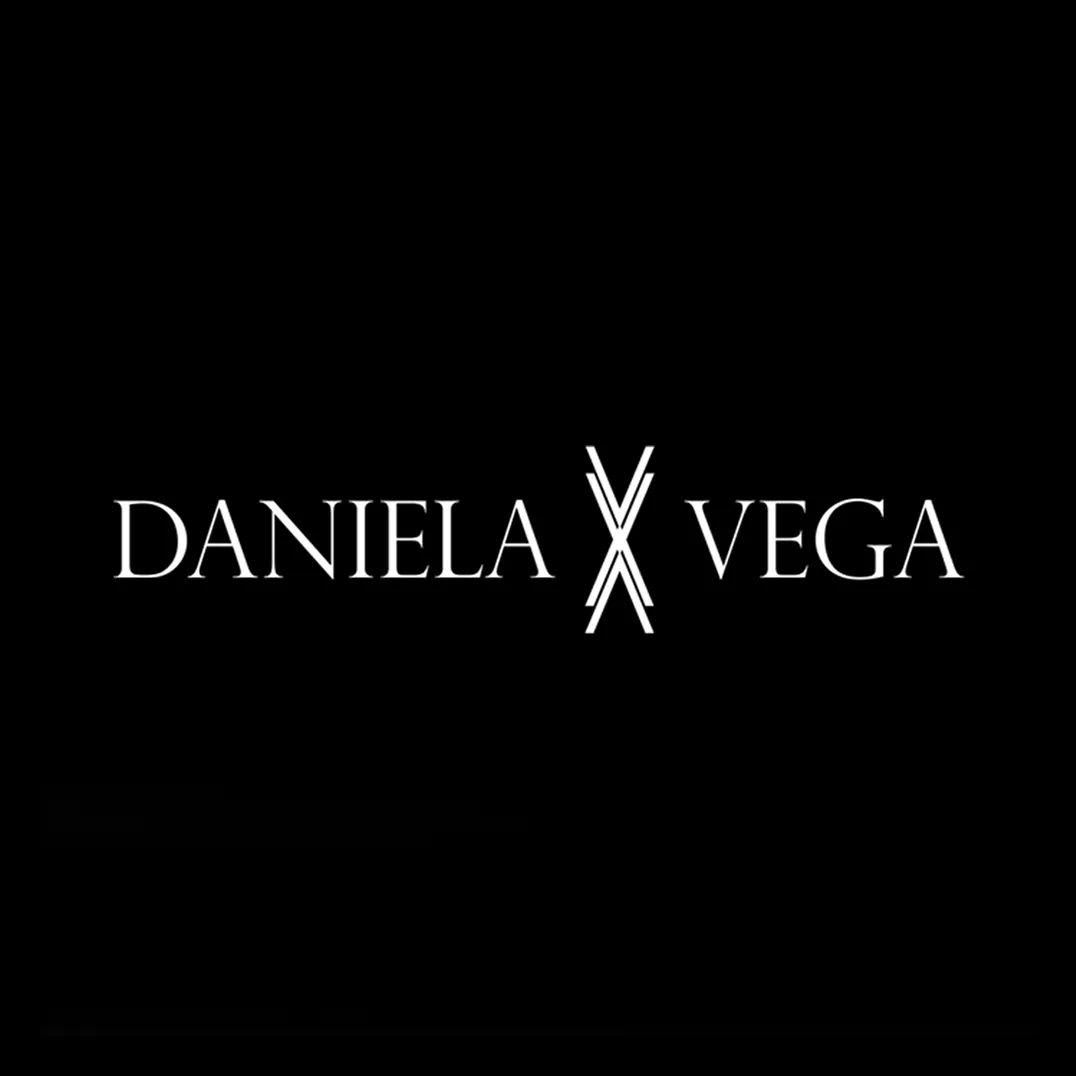 Daniela Vega logo